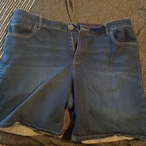 Christopher and banks jean shorts size 18w